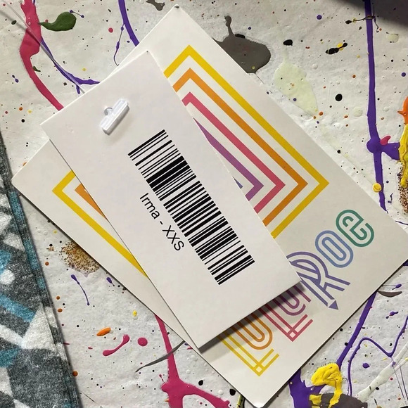 NWT LuLaRoe Irma Top - Picture 2 of 3
